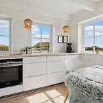 2 Bedroom Stunning In 度假居