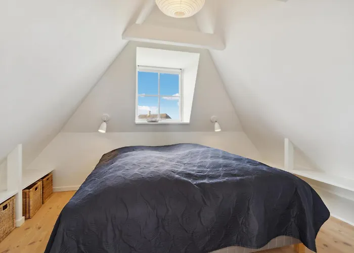 2 Bedroom Stunning In * Blåvand